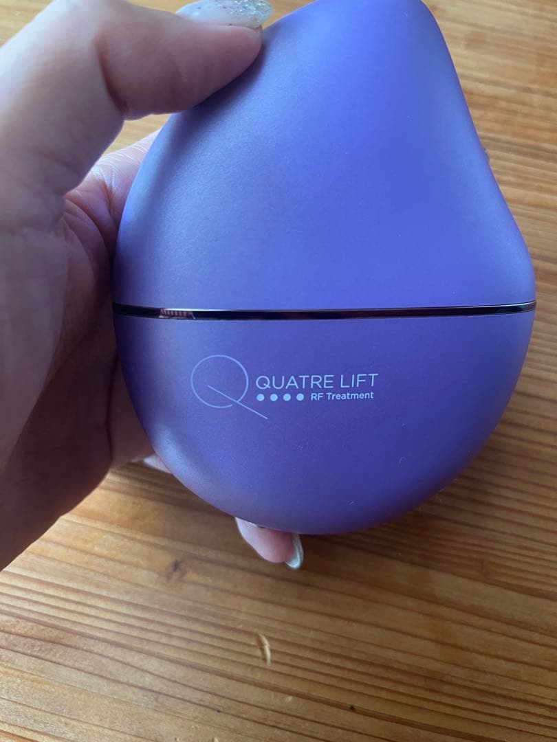 キャトルリフト　RF美顔器