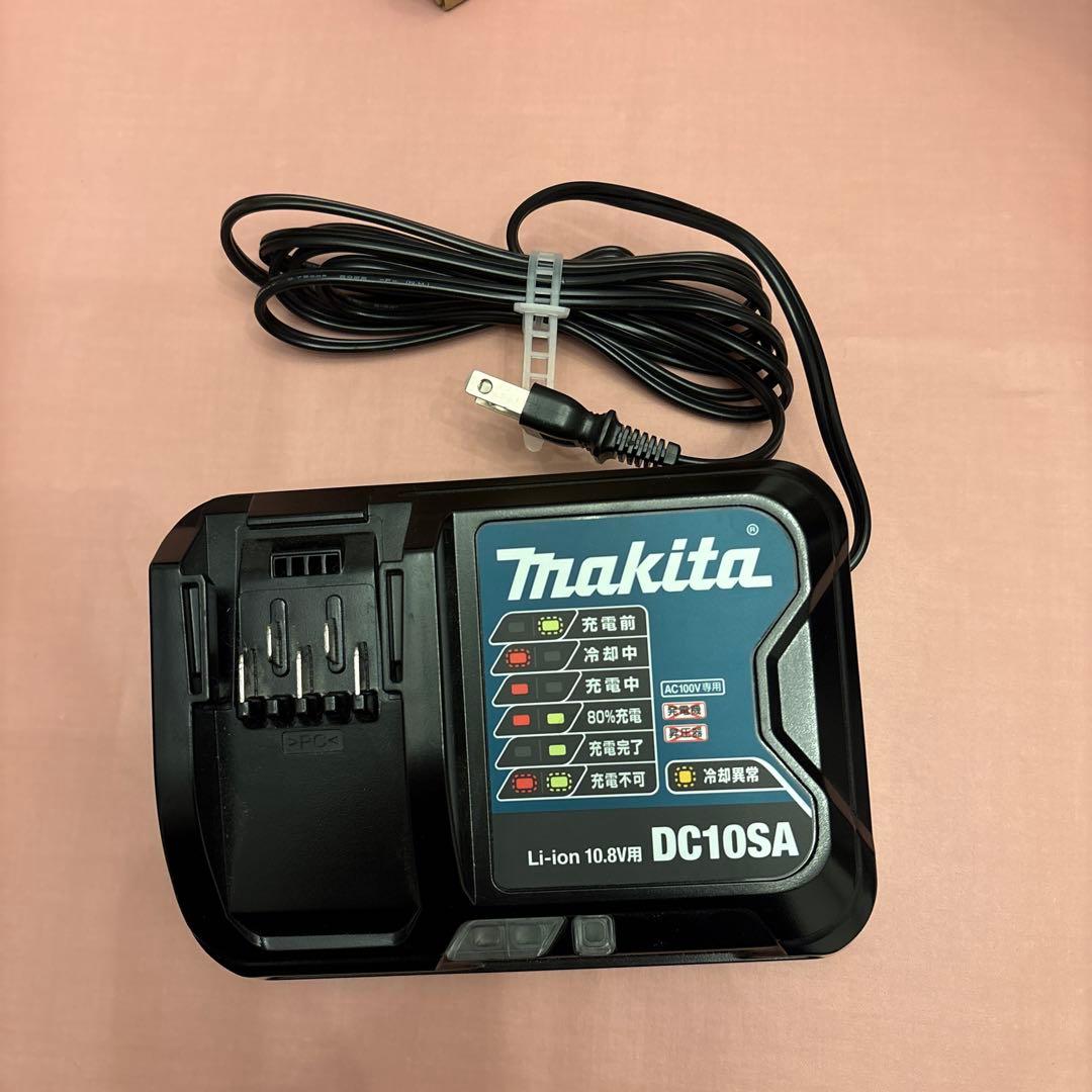Makita ポータブルテレビ TV100