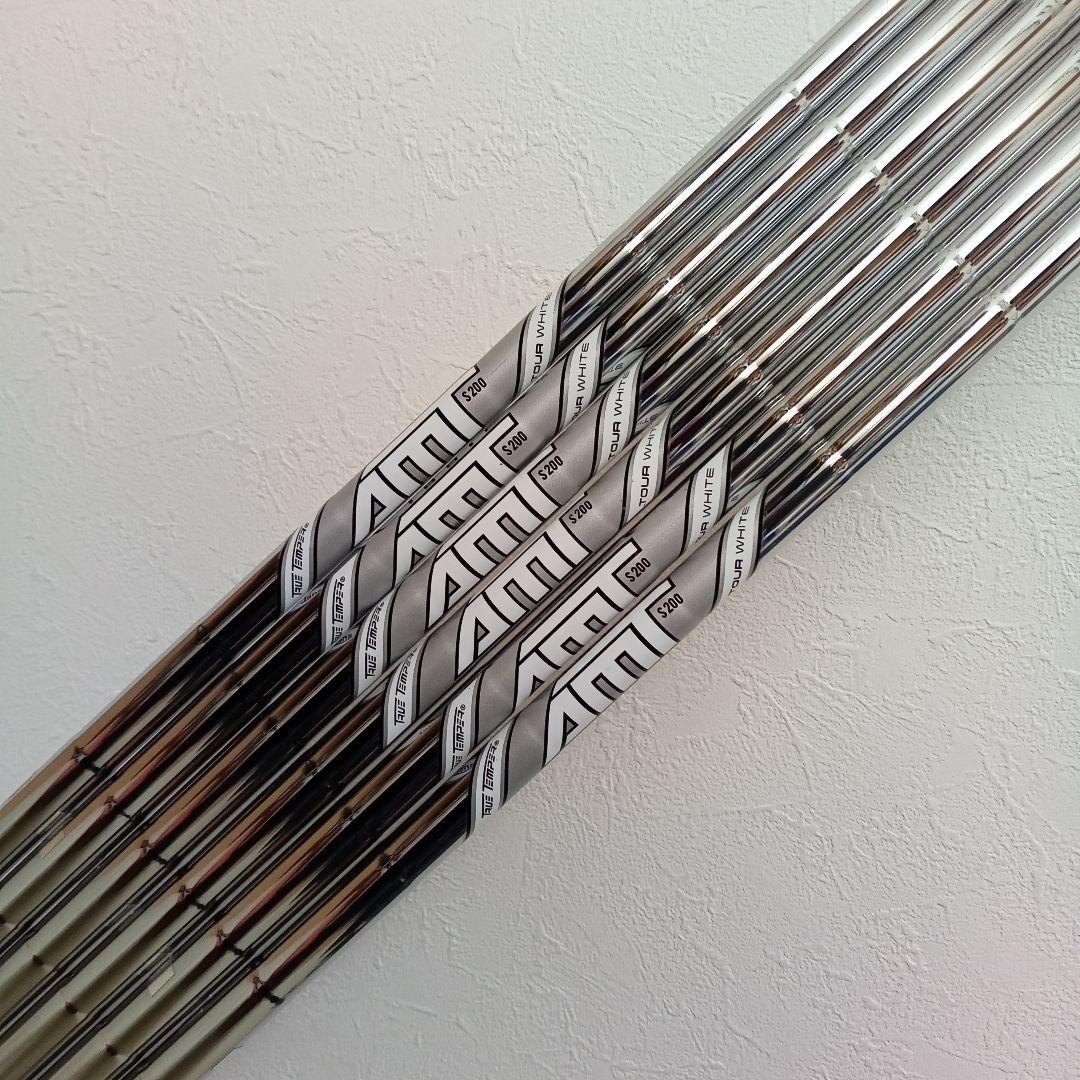 トゥルーテンパー AMT TOUR WHITE S200 6本組