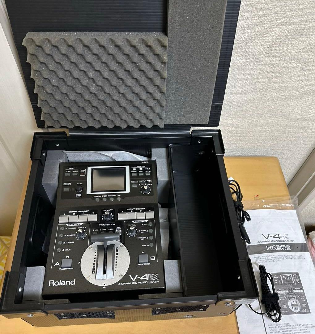 Roland V-4EX 4chビデオミキサー