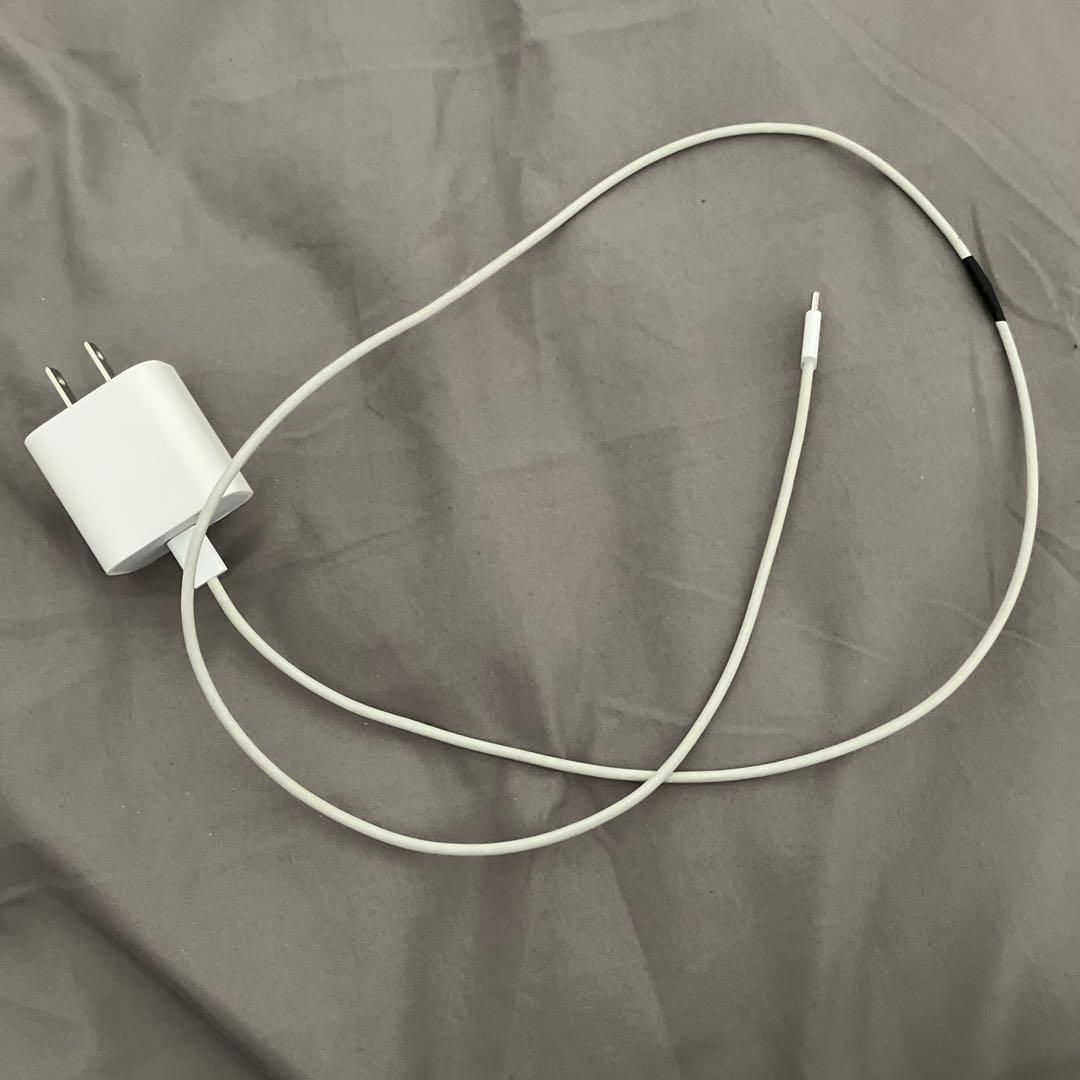 い*い様 iPad air4ブルー+MagicKeyboard+ApplePen