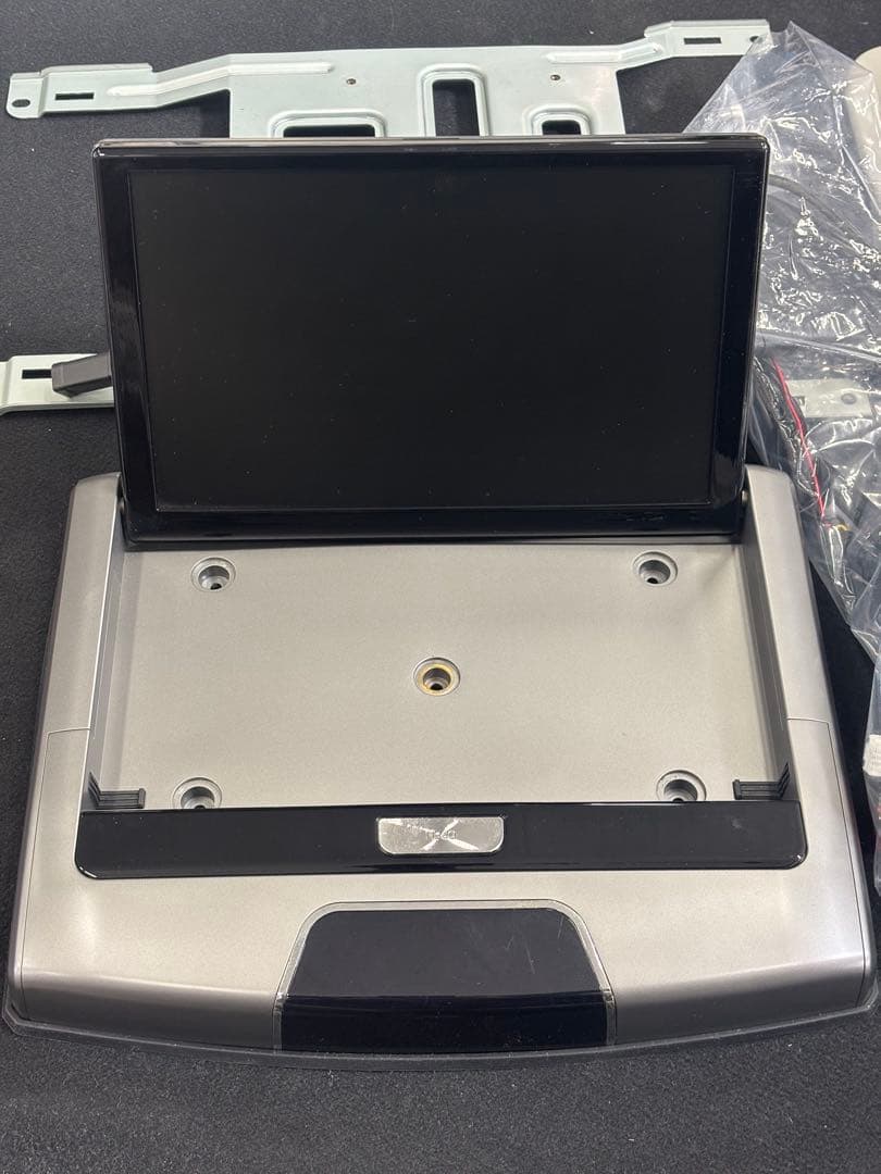 la600s タント 後席モニター エンジンスターター