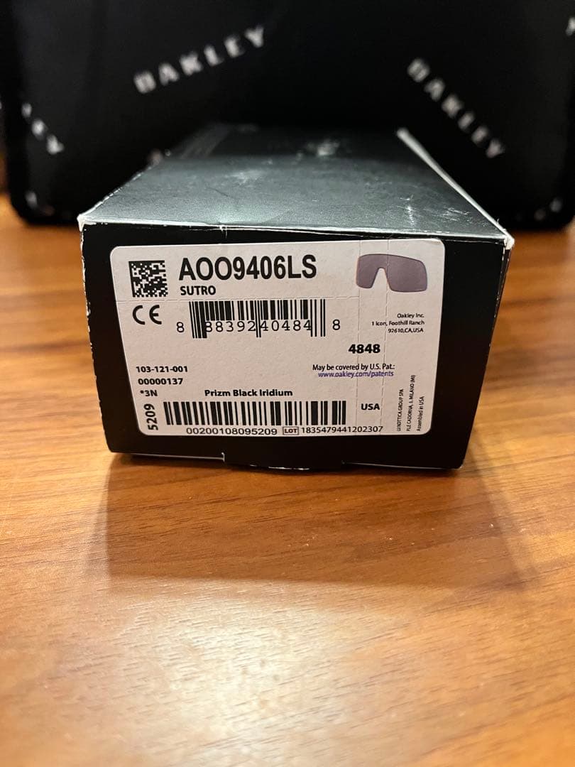 【未使用】オークリー スートロ レッドレンズ＋交換用レンズ付／付属品完備