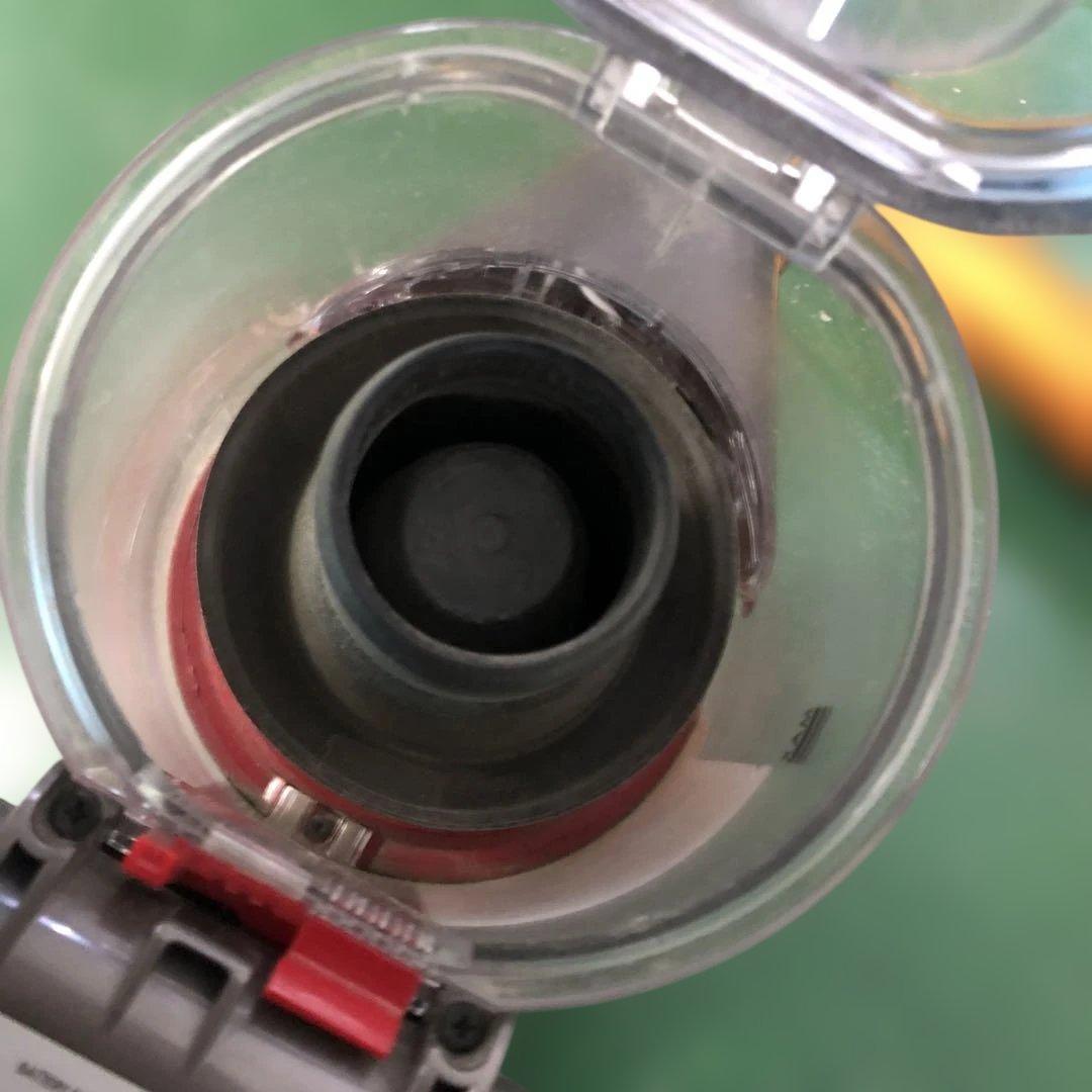 dyson ダイソン SV10コードレスクリーナー 掃除機 スタンド無し