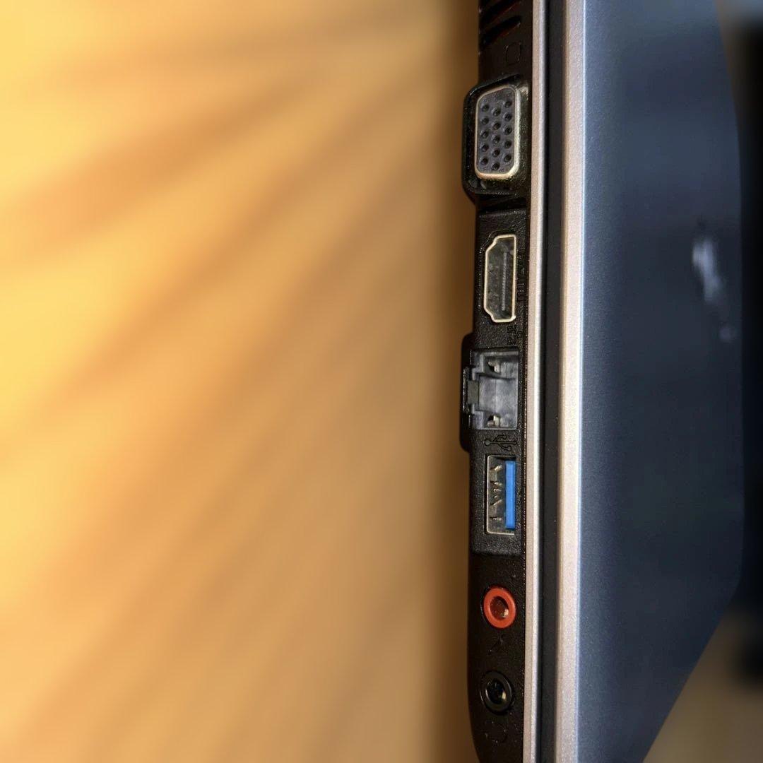 Windowsノート本体 VAIO S15 VJS151