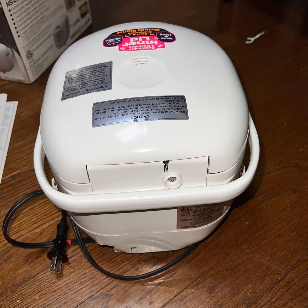象印 炊飯器 NS-ZCC10 Rice Cooker 英語 English