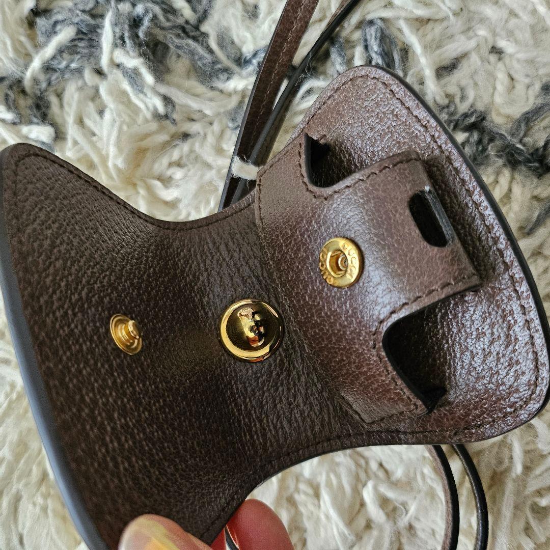 GUCCI　AirPodsPro　ケース