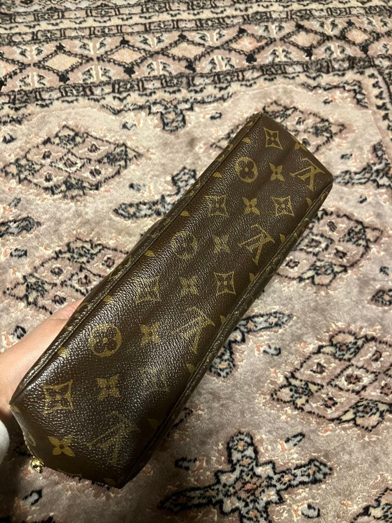 【美品】Louis Vuitton ルイヴィトン モノグラム クラッチバッグ