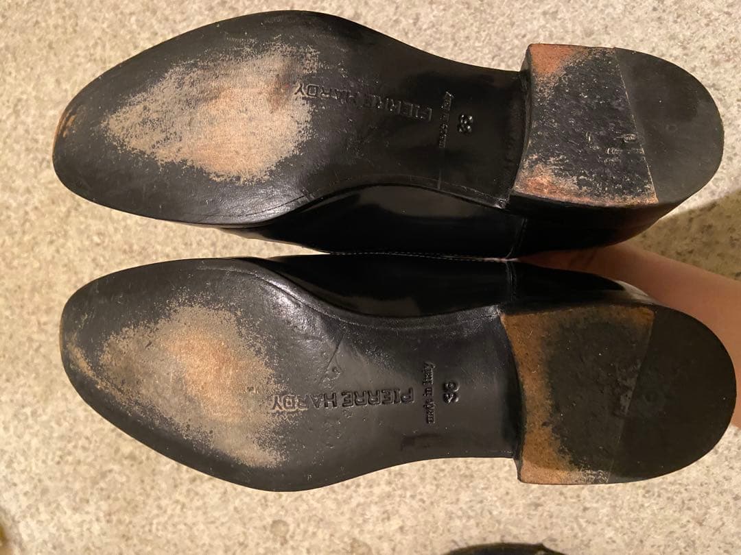 PIERRE HARDY ブラックローファー