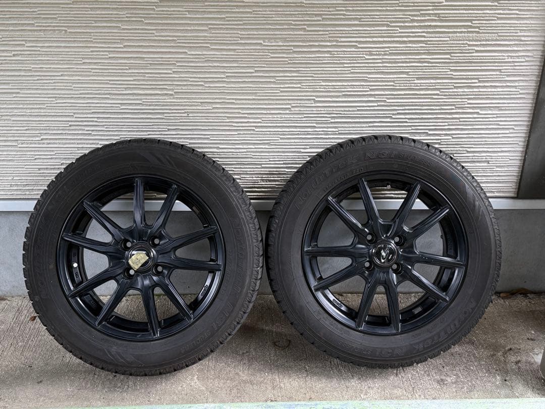 R♡ アクア　スタッドレスタイヤ　175/65R15