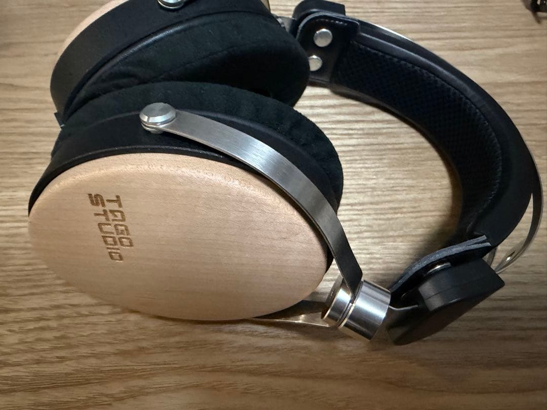 ヘッドホン Tago Studio t3-01