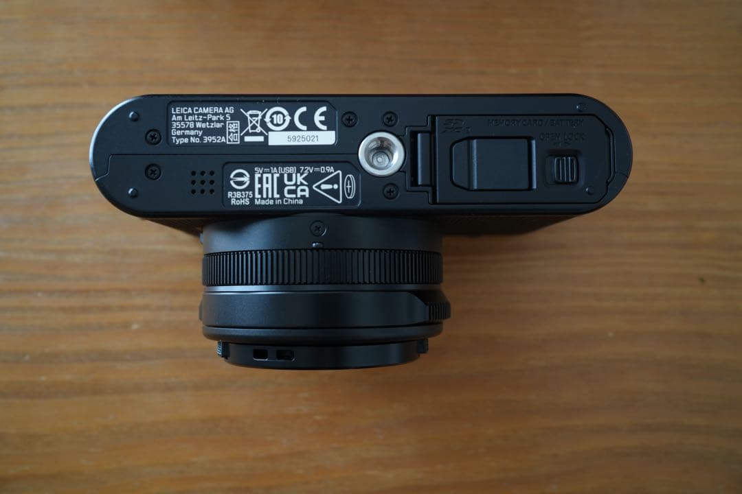 デジタルカメラ leica d-lux8