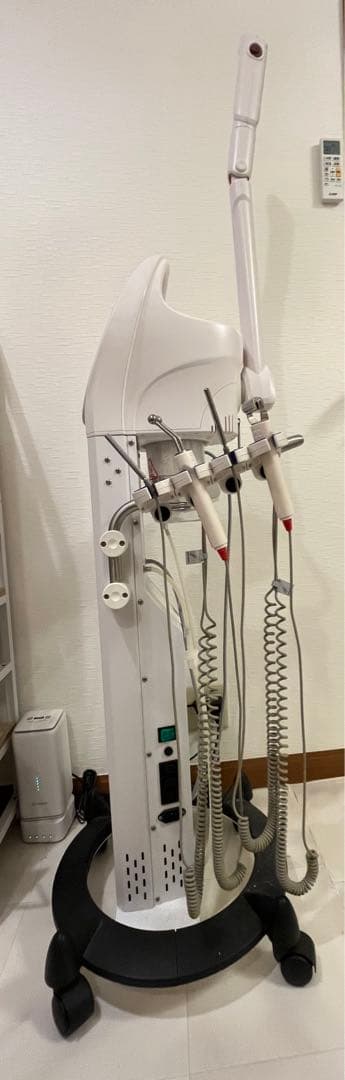 業務用フェイシャルスチーマー　ソニアネオ4機能　複合美顔機NEO408 ホワイト