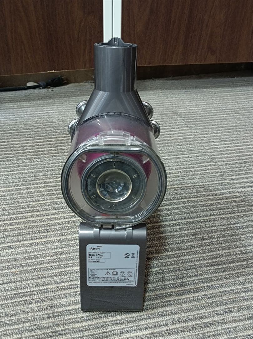 八5922【dyson】ダイソンコードレスクリーナー　DC62 10点セット
