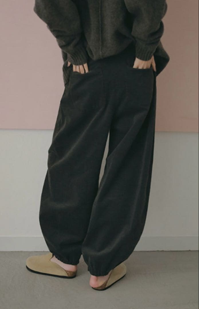 【未使用】ETRE TOKYO コーデュロイカープジョガーパンツ