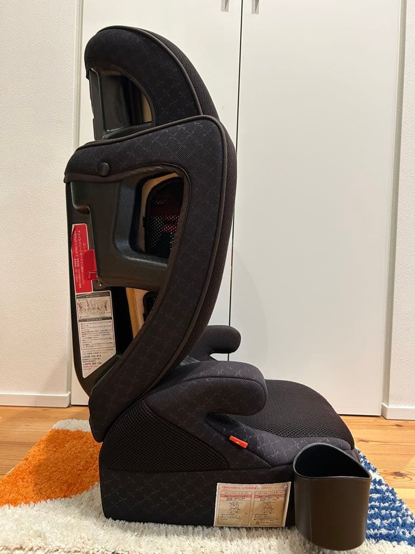 【Aprica】エアグルーヴ プラス チャイルドシート カップホルダー付き