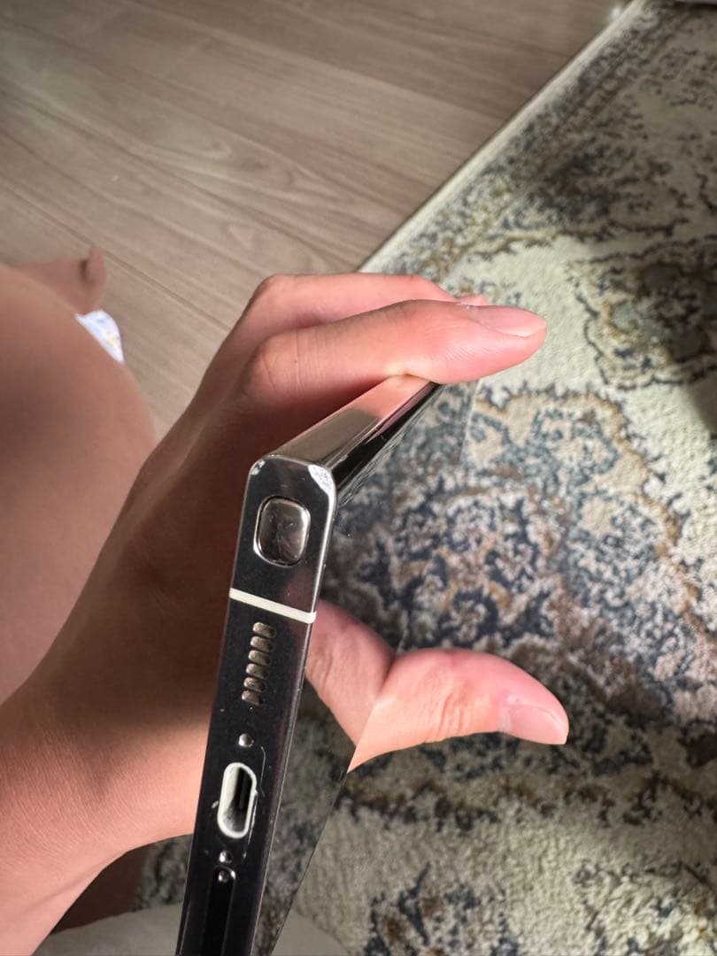 Galaxy S23 Ultra ホワイト docomo 本体