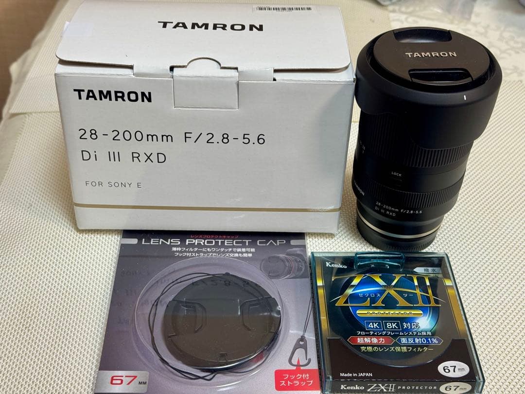 TAMRON 28-200mm F/2.8-5.6 Di III RXDオマケ付