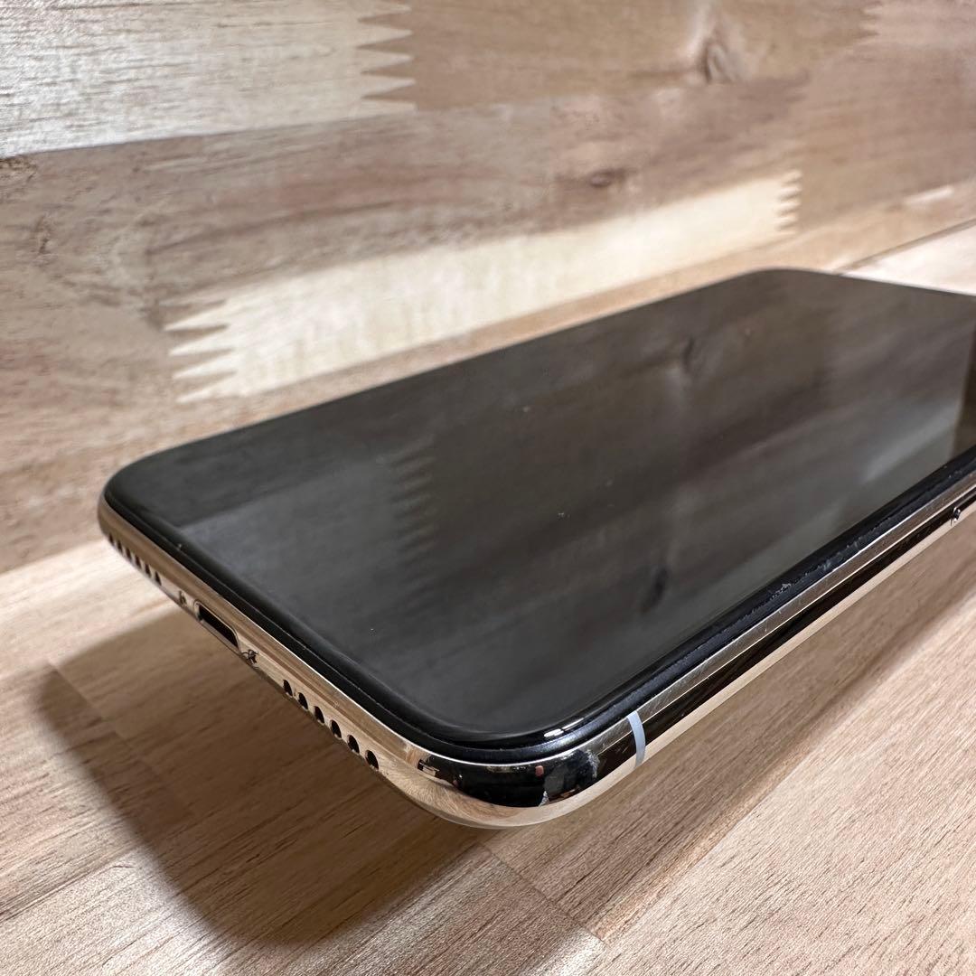 【美品】iPhoneX 本体 シルバー／SILVER 256GB SIMフリー