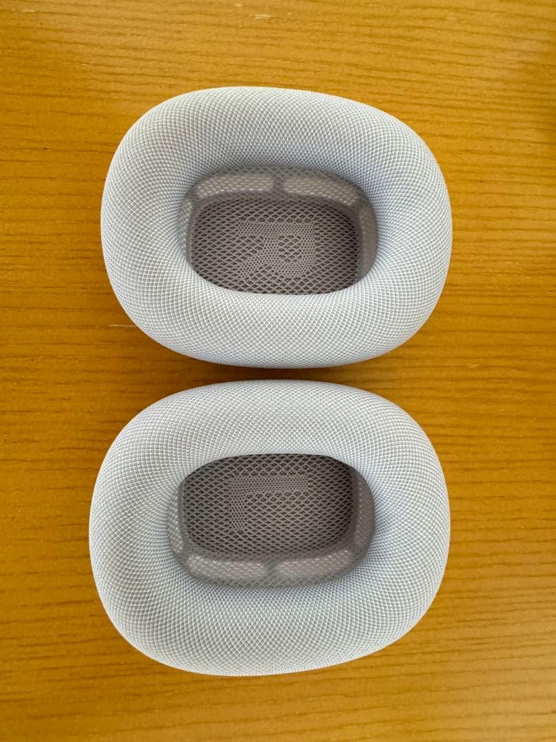 AirPods Max 美品 シルバー カバー付き 使用少なめ