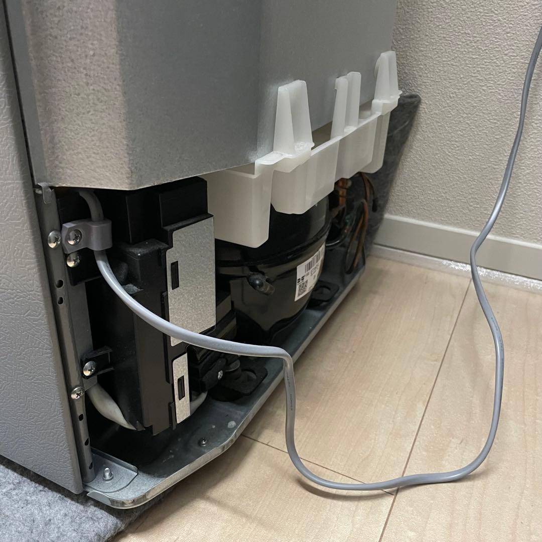 〈送料無料〉アクア ノンフロン冷凍冷蔵庫 AQR-J13H(S) 2019年製