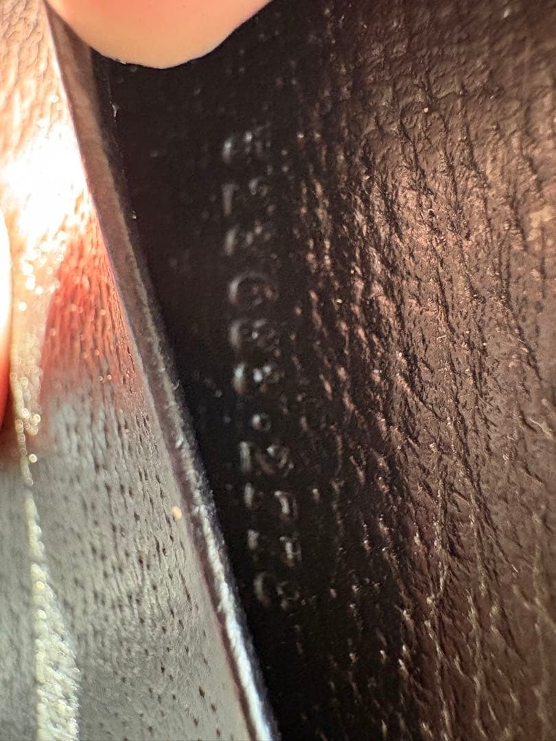 早い者勝ち‼️GUCCI ブラック レザー キーケース ケース付 523683