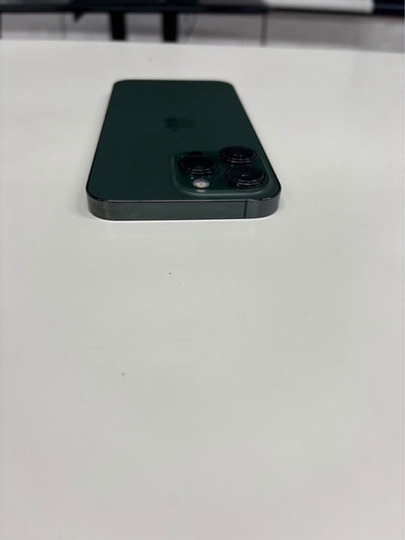 大久保陸 iPhone 13 Pro 128GB 本体のみ