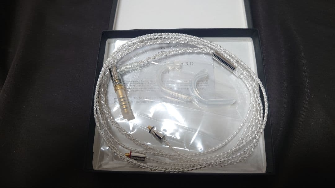 極美品finalシルバーコート　 mmcx 4.4mmバランスケーブル C106
