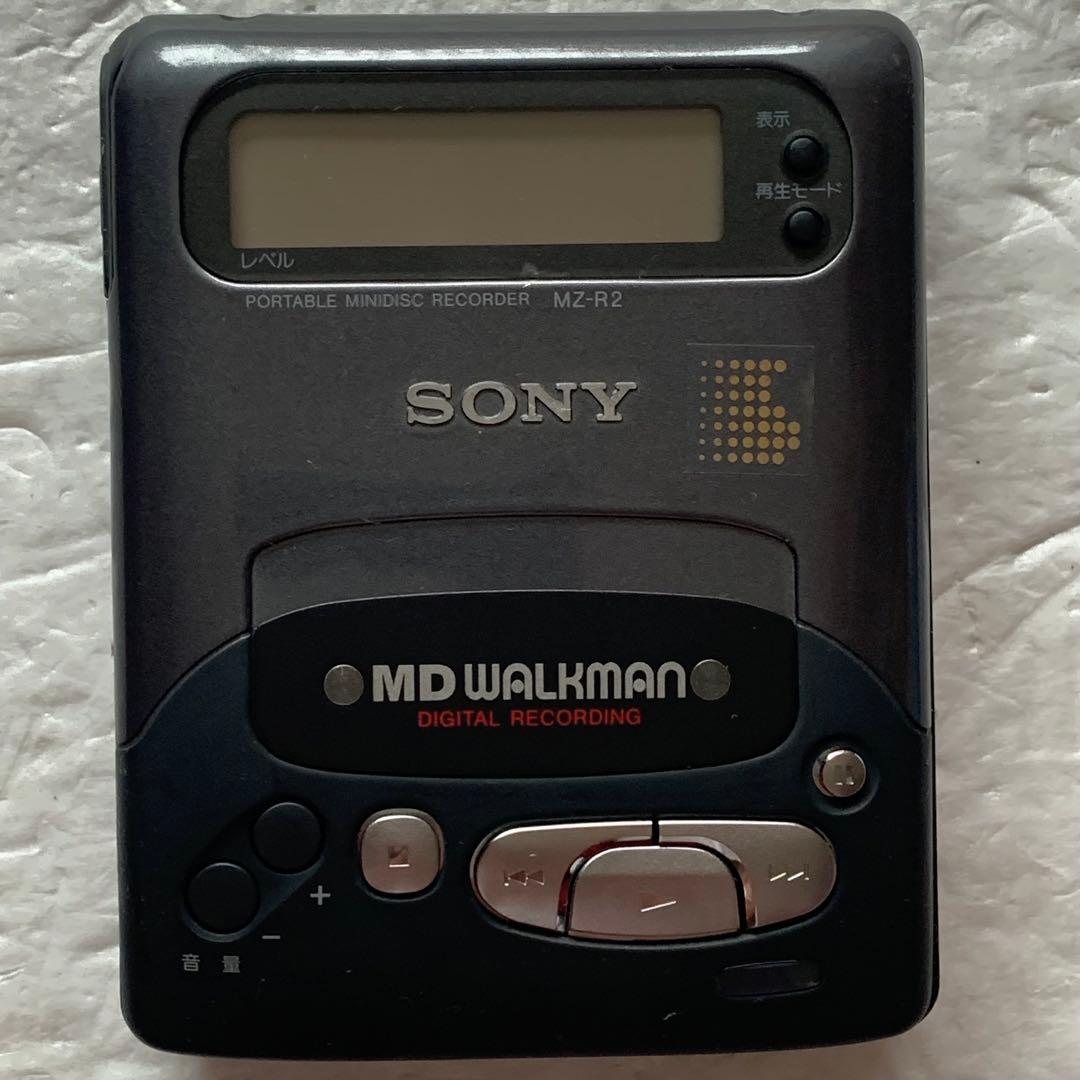 ジャンク ソニー SONY MZ-R2 MDウォークマン 壊れています
