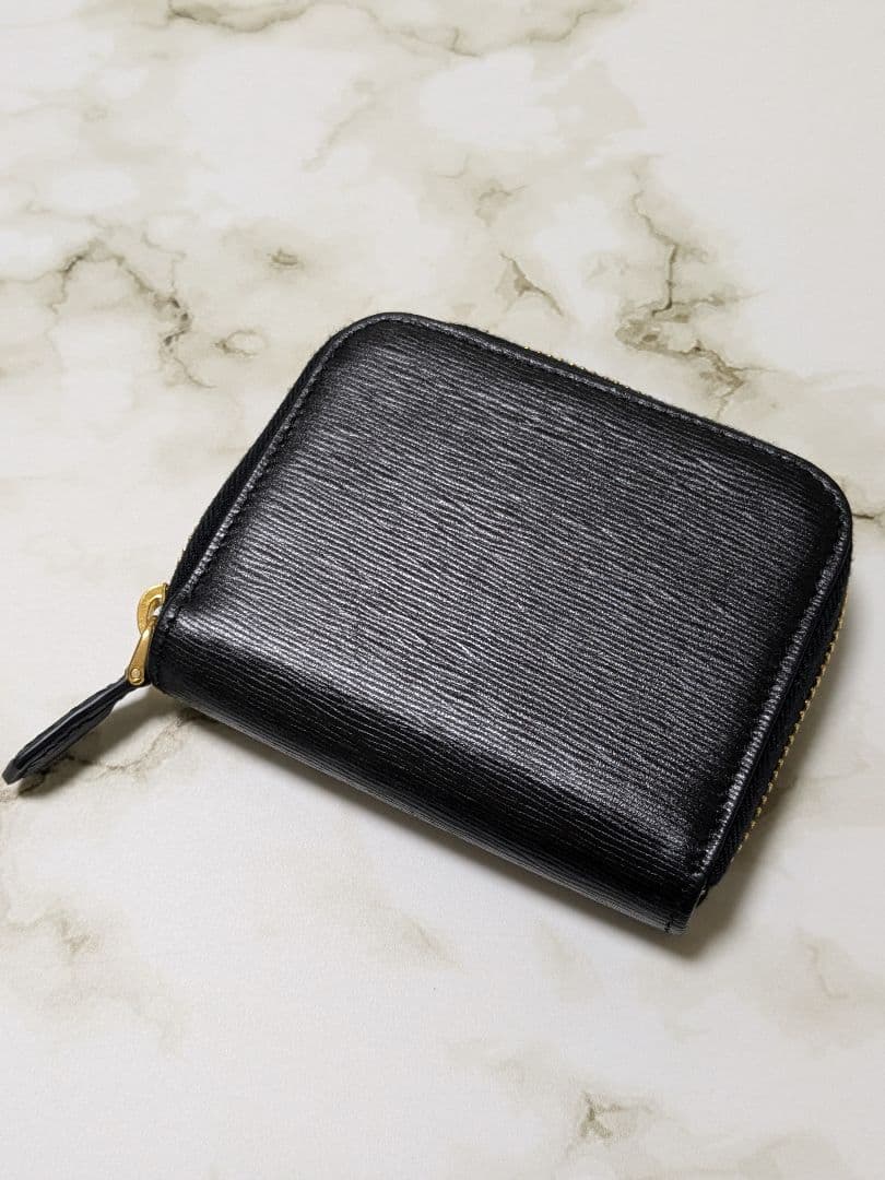 ♡美品♡PRADA♡ケース♡ラウンドファスナー♡ヴィッテロムーブ♡ネロ♡