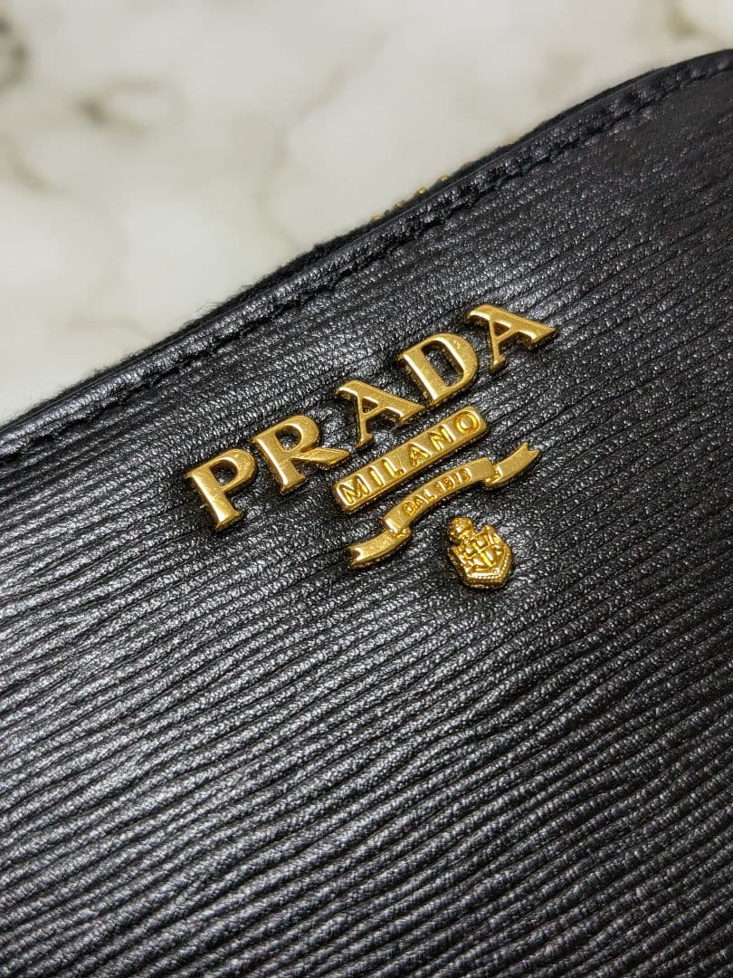 ♡美品♡PRADA♡ケース♡ラウンドファスナー♡ヴィッテロムーブ♡ネロ♡