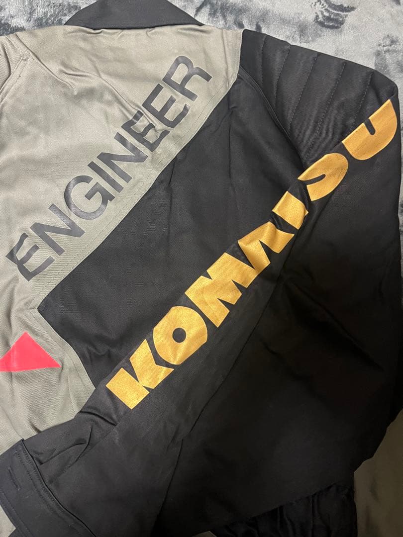 コマツつなぎ　山本寛斎　KANSAI YAMAMOTO