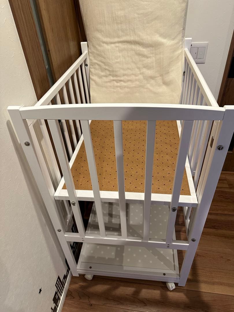 ヤマサキ国産ハイタイプ コンパクトベビーベッド ツーオープン