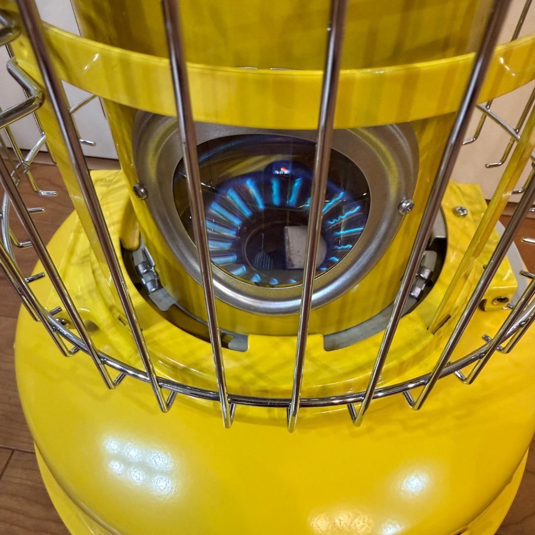 美品　アラジン　ポータブルガスストーブ　イエロー