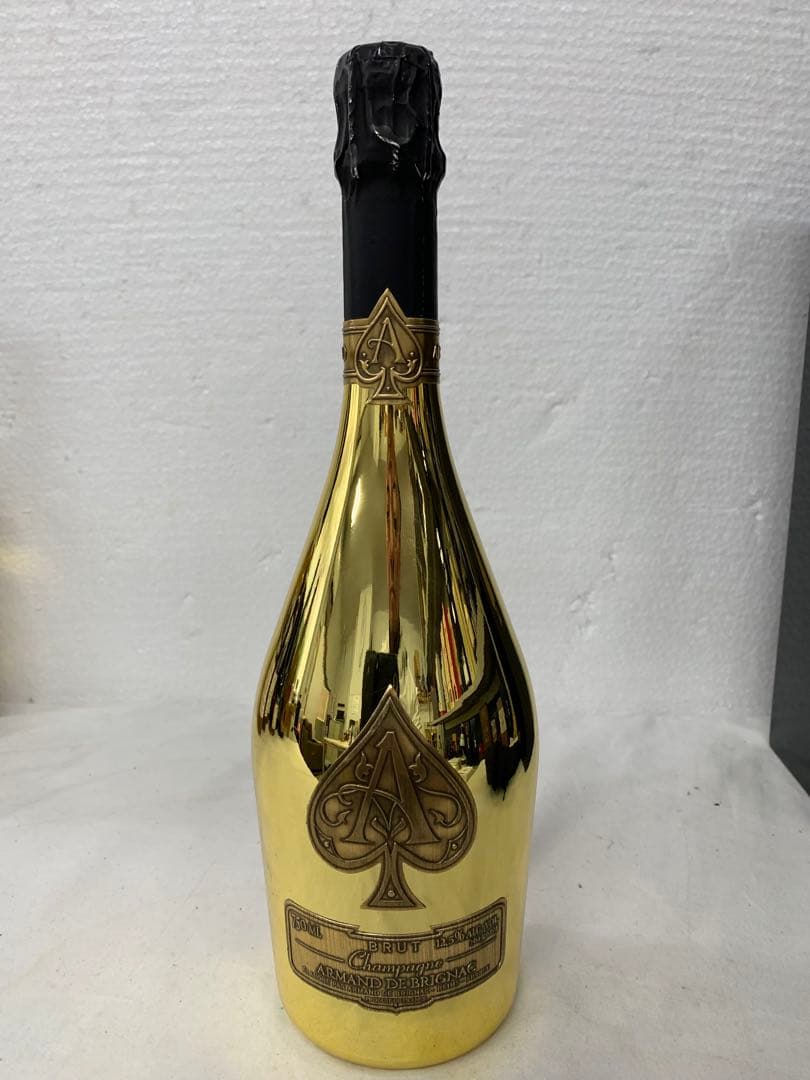 アルマンドブリニャック　ゴールド750ml 緊張袋　ケース付