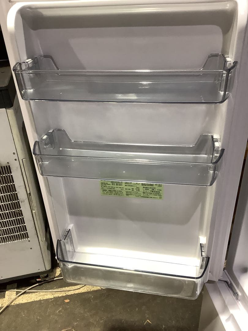 ⭐️2025年製⭐️ シャープ 2ドア冷凍冷蔵庫 SJ-D18P-W 179L★