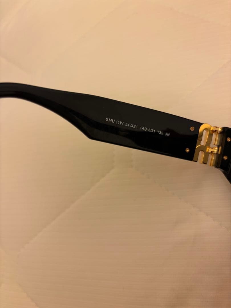 miumiuサングラス　早めに売りたいのでお値下げ