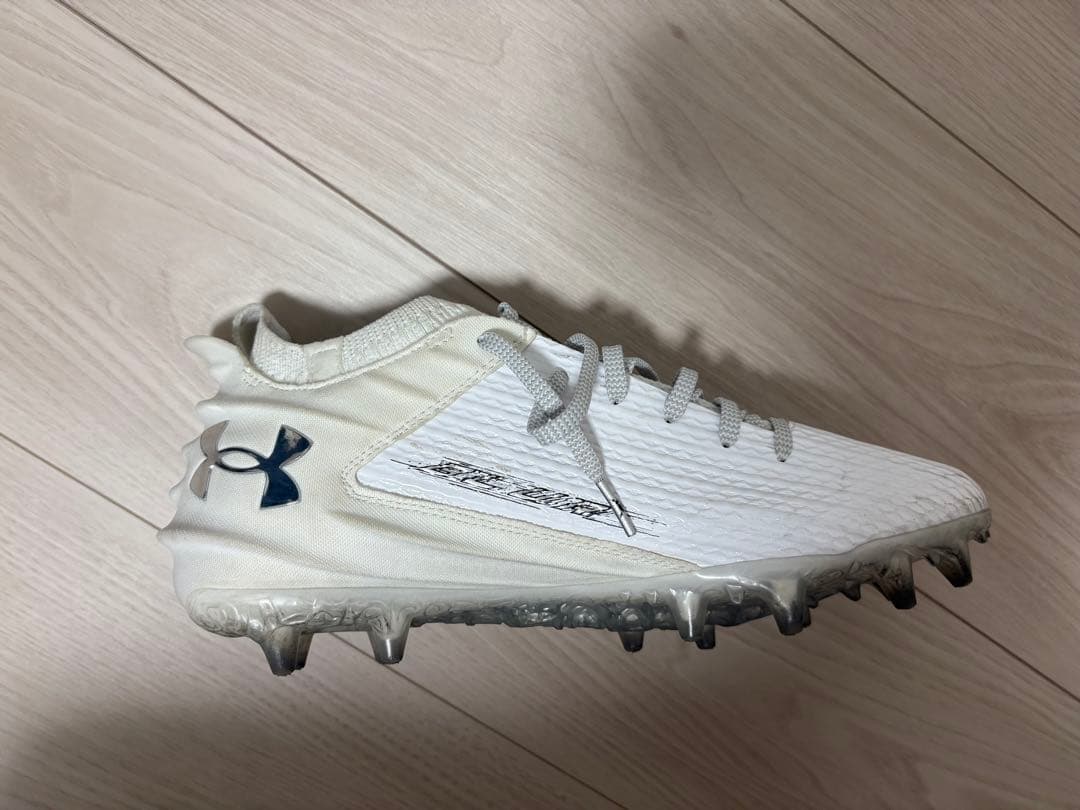 Under Armour スパイクシューズ ホワイト