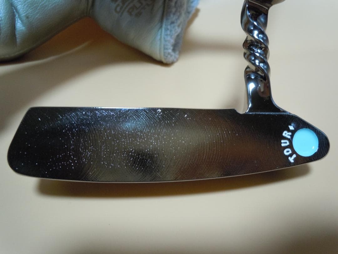 R*F様 中古レストアカスタム　スコッティキャメロン 　ツイストネック ニューポ