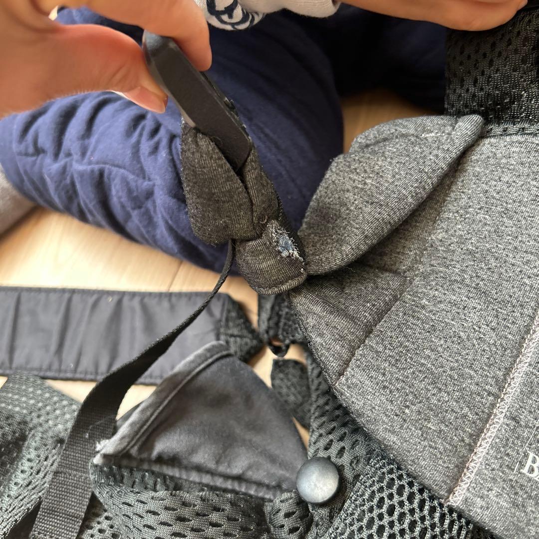 ベビービョルン　ハーモニー　抱っこ紐　黒