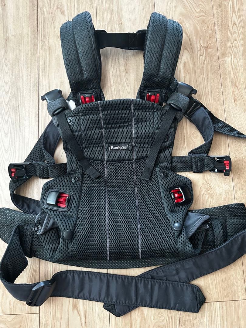 ベビービョルン　ハーモニー　抱っこ紐　黒
