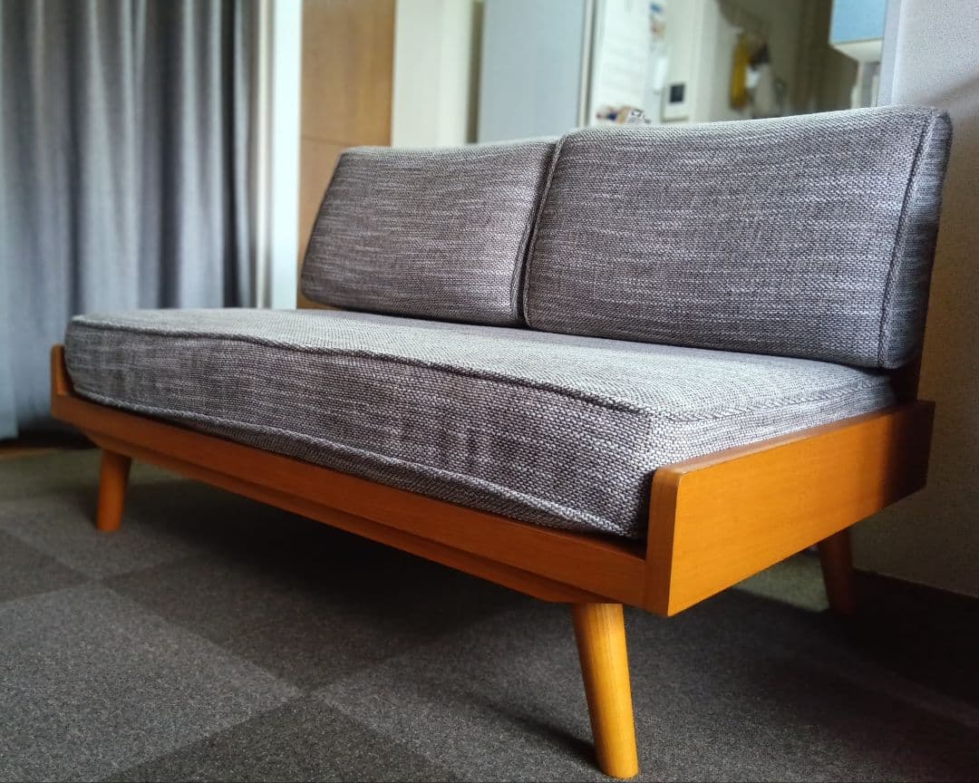 週末SALE!!　ALBELO(アルベロ) 2シーター [2022年4月購入]