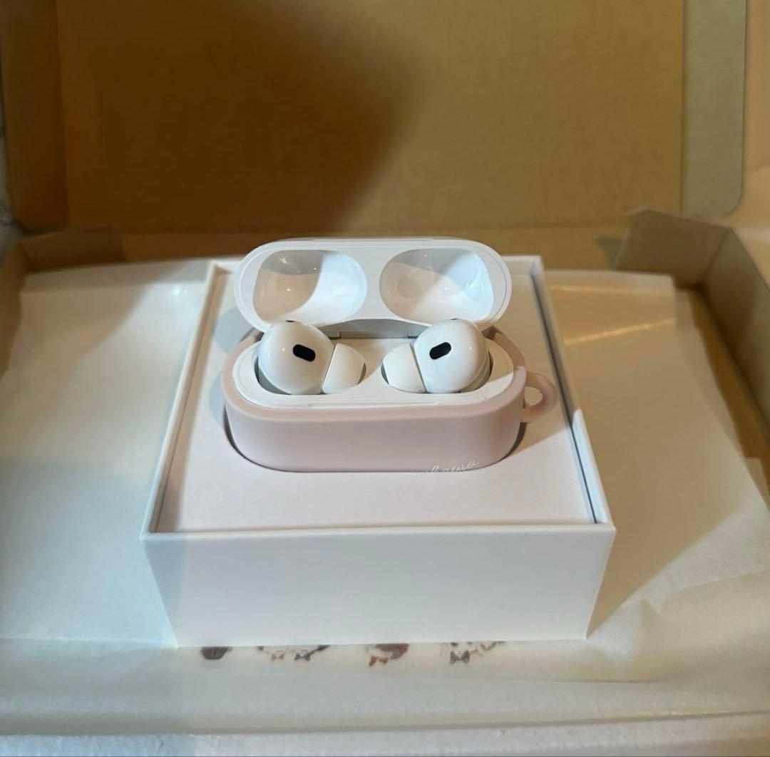 【コードとちいかわケース付】AirPods Pro 2本体
