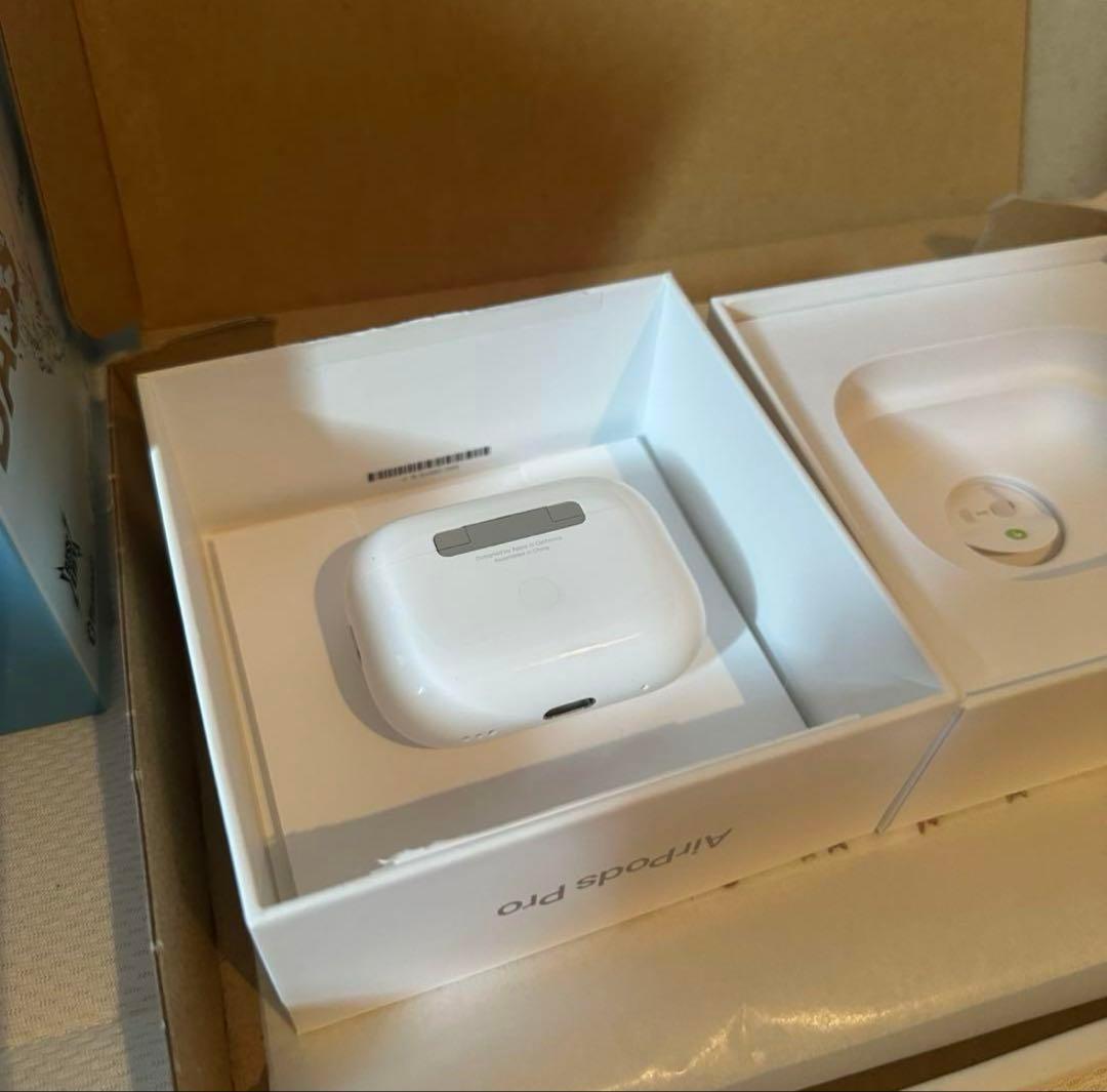 【コードとちいかわケース付】AirPods Pro 2本体