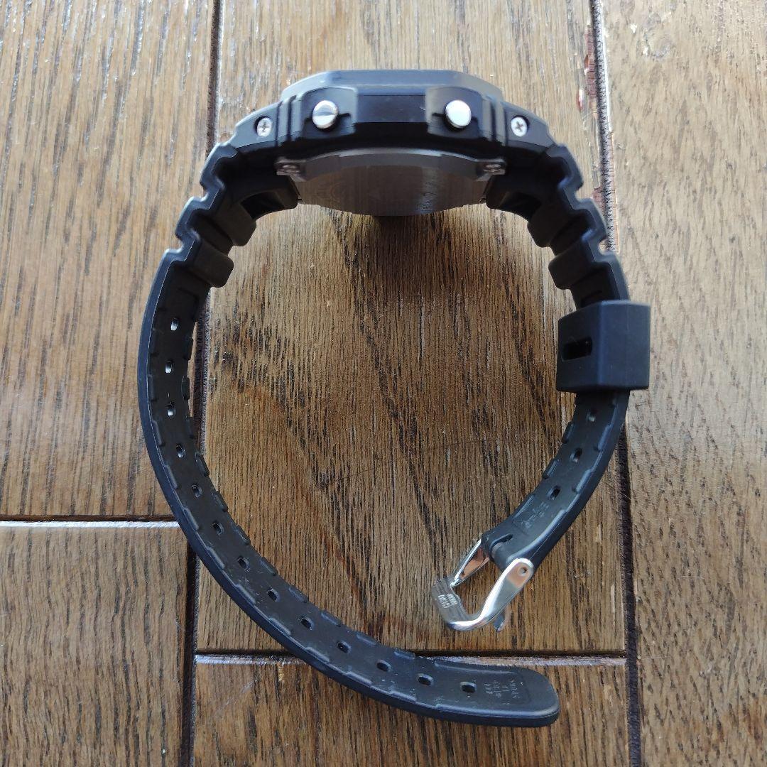 カシオ G-SHOCK GW-M5610U