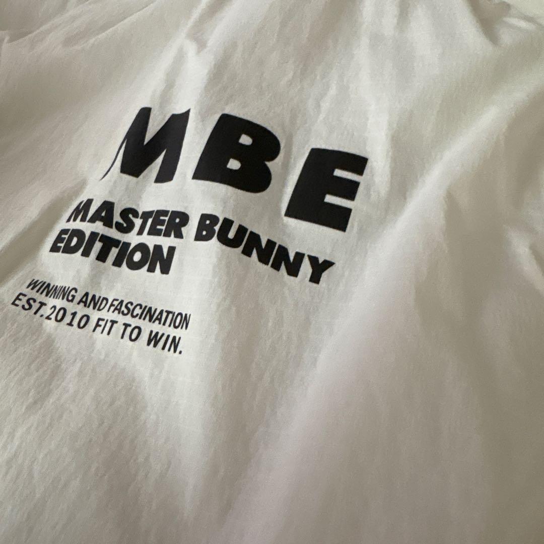 MASTER BUNNY EDITION フード付きジャンパー