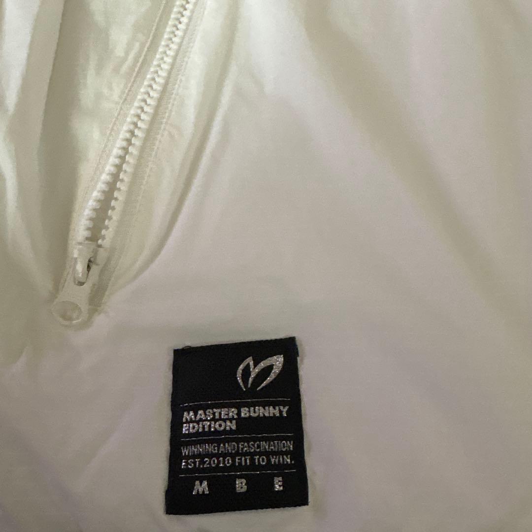 MASTER BUNNY EDITION フード付きジャンパー