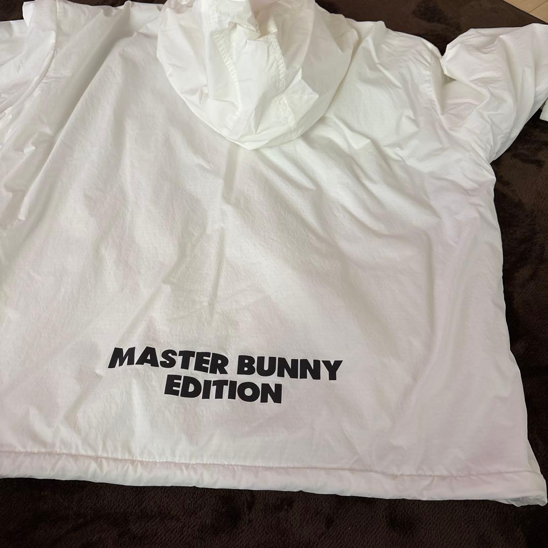 MASTER BUNNY EDITION フード付きジャンパー
