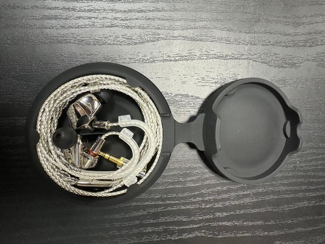 K*t様 final A8000 有線イヤホン