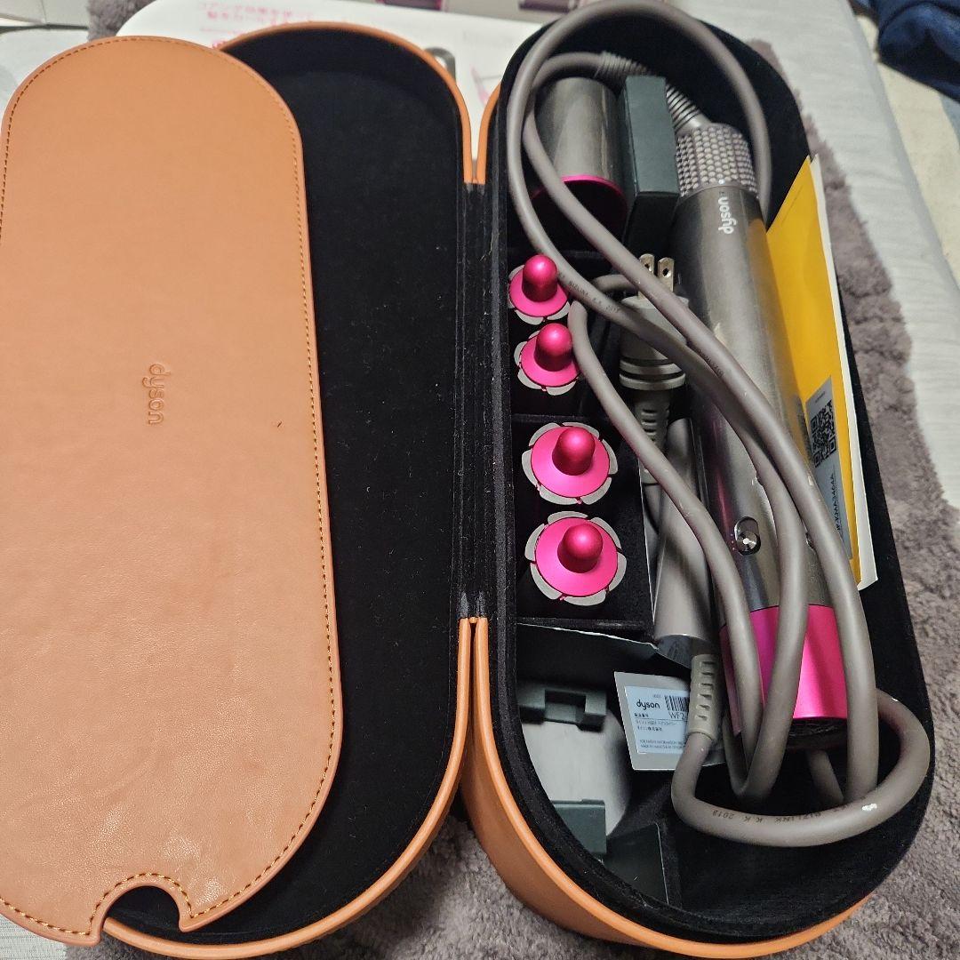 Dyson ヘアドライヤー スタイリングツール付き